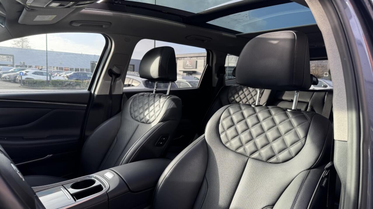 Hyundai SANTA FE 1.6 T-GDI PHEV 7p | Pano | Leer | HUD | Camera