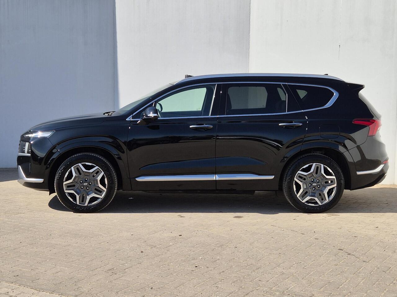 Hyundai SANTA FE 1.6 T-GDI PHEV Premium Plus Sky / tot 06-2027 Fabrieksgarantie / HUD / Glazen schuif- en kanteldak / Luxe Lederen bekleding / Adaptief cruise control / Elektrische achterklep / Krell Premium Audio /