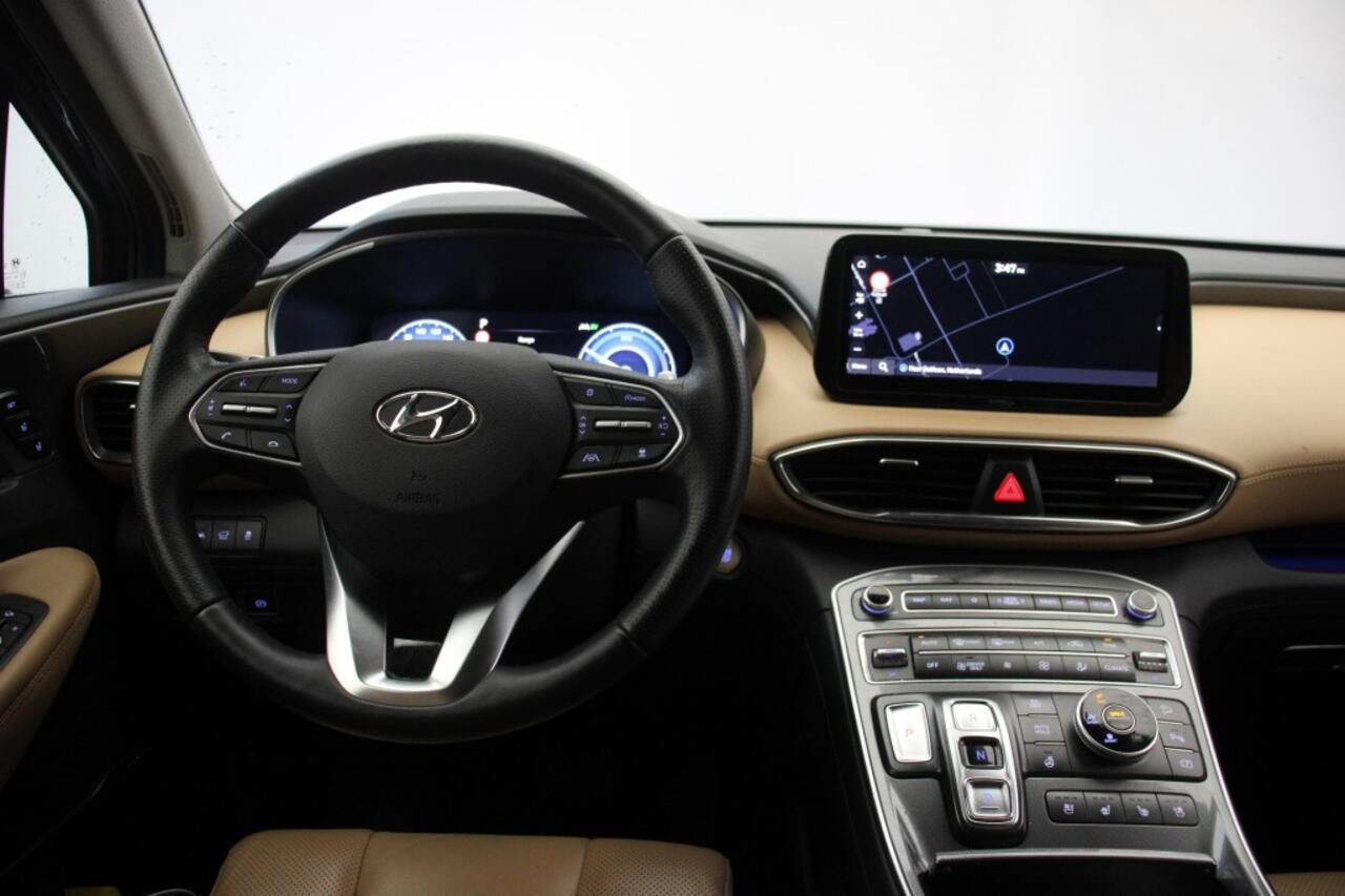 Hyundai SANTA FE 1.6 T-GDI PHEV Premium - Carplay, Navi, Leer, Camera, Stoelverw. Afn. Trekhaak