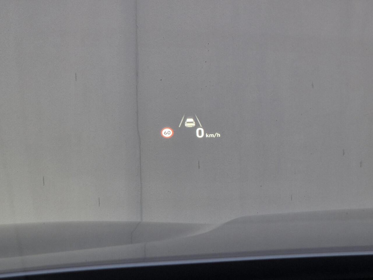 Hyundai SANTA FE 1.6 T-GDI PHEV Premium Sky 4WD Automaat / Fabrieksgarantie tot 08-2027 / Afneembare trekhaak 1.350 kg / Elektr. Panorama schuifdak / Elektr. stoelen en klep / Stoelventilatie / Stuur-, stoel- en achterbankverwarming /