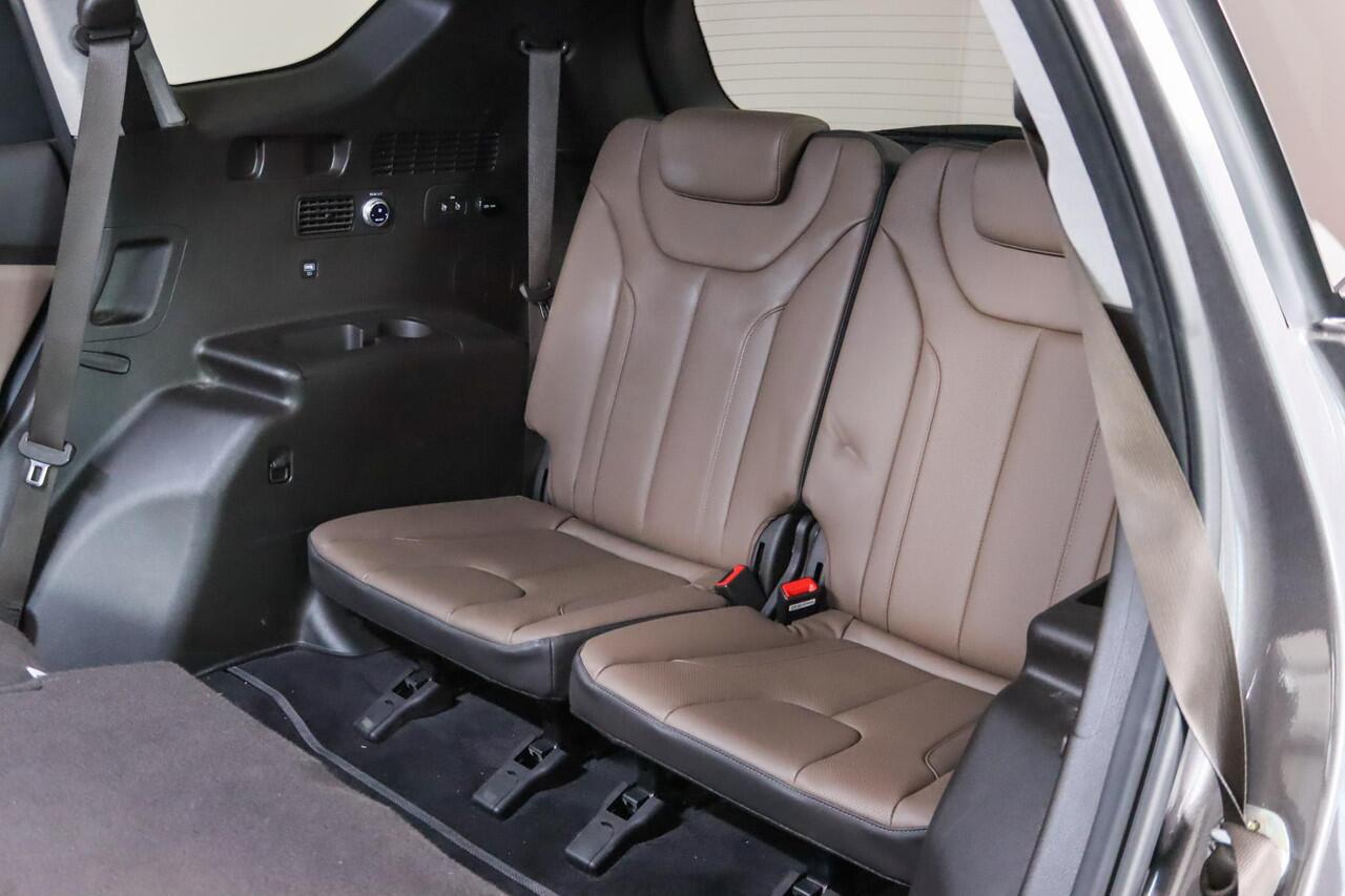 Hyundai SANTA FE 1.6 T-GDI PHEV Premium Sky, 7-Persoons, Trekhaak, Panoramadak, Leder,