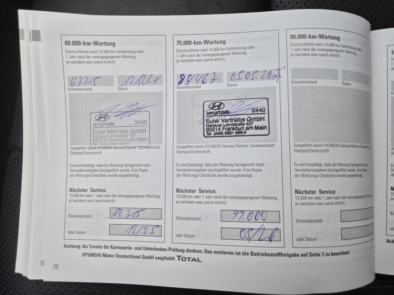 Hyundai SANTA FE 1.6 T-GDI PHEV Plug-in Premium Plus Sky Automaat / Apple Carplay Android Auto / HUD / Trekgewicht 1350 kg / Glazen schuif- en kanteldak / Elektrische achterklep / Rondomzicht camera / Adaptief CC /