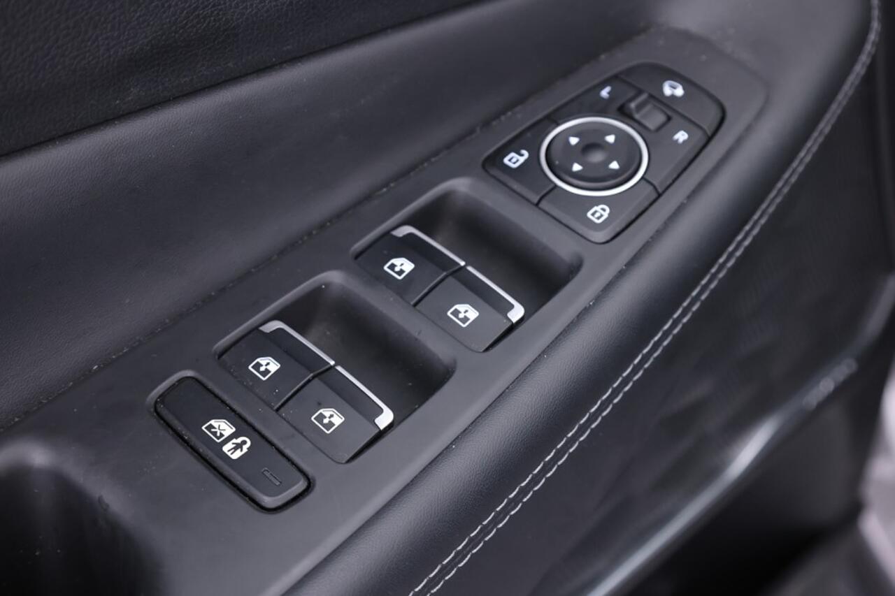 Hyundai SANTA FE 1.6 T-GDI PHEV Premium Sky | 7-Persoons | PANORAMADAK | LEDER | Full LED