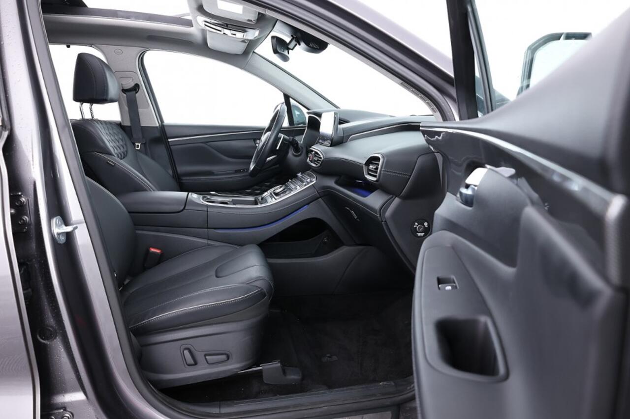 Hyundai SANTA FE 1.6 T-GDI PHEV Premium Sky | 7-Persoons | PANORAMADAK | LEDER | Full LED