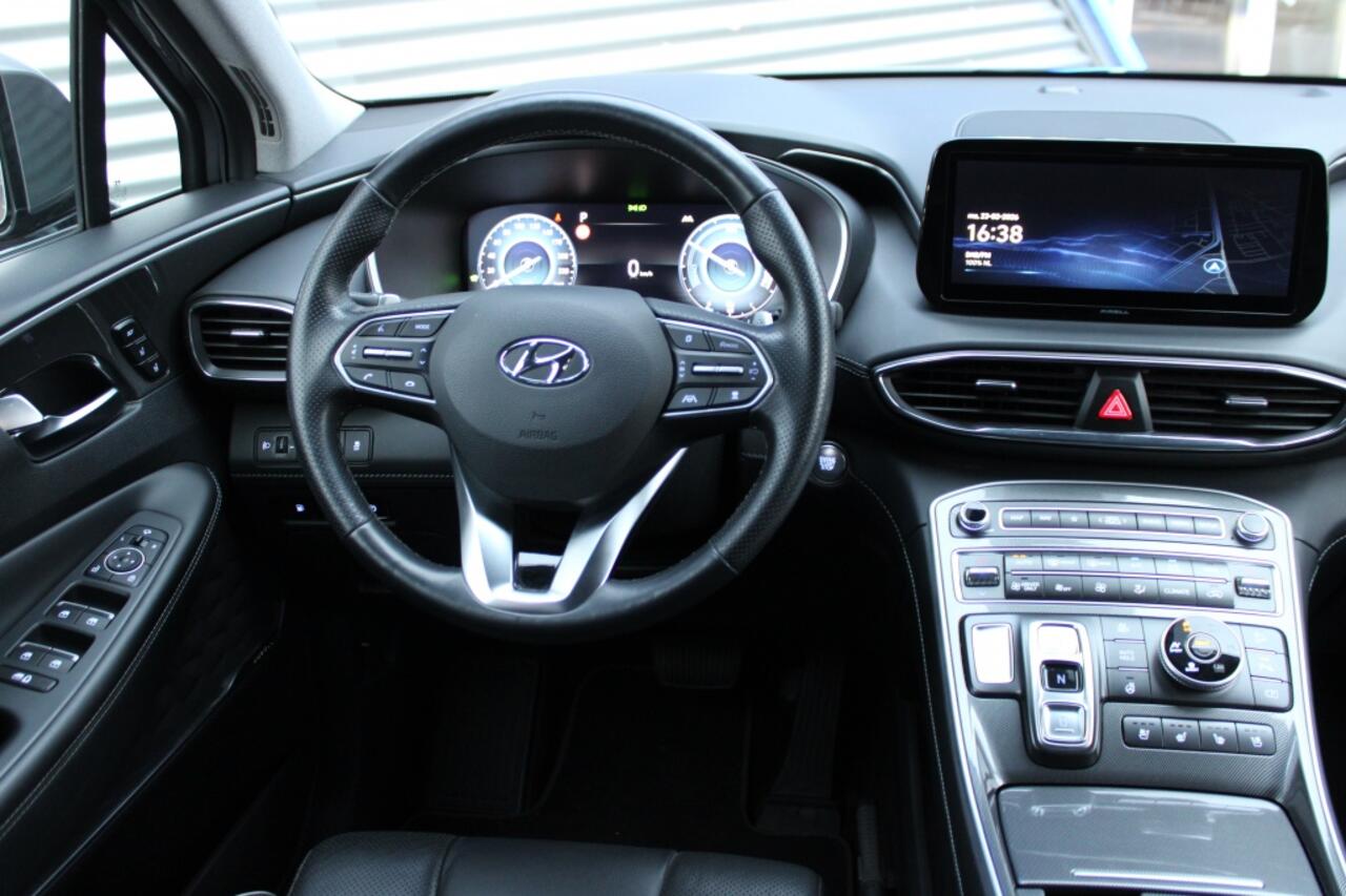 Hyundai SANTA FE 1.6 T-GDI PHEV Premium | 7P | Trekhaak | Vol Leder | 19 Inch |