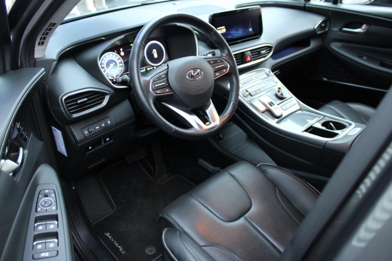 Hyundai SANTA FE 1.6 T-GDI PHEV Premium | 7P | Trekhaak | Vol Leder | 19 Inch |