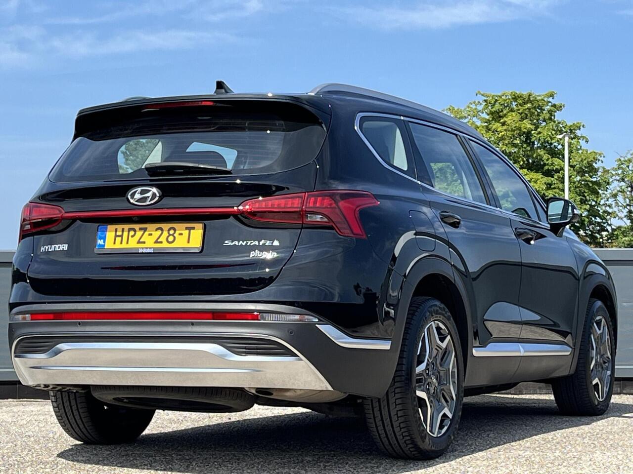 Hyundai SANTA FE Comfort Smart 1.6 T-GDI PHEV 265pk | 7-PERSOONS | LEDEREN BEKLEDING | NAVI | APPLE CARPLAY / ANDROID AUTO |