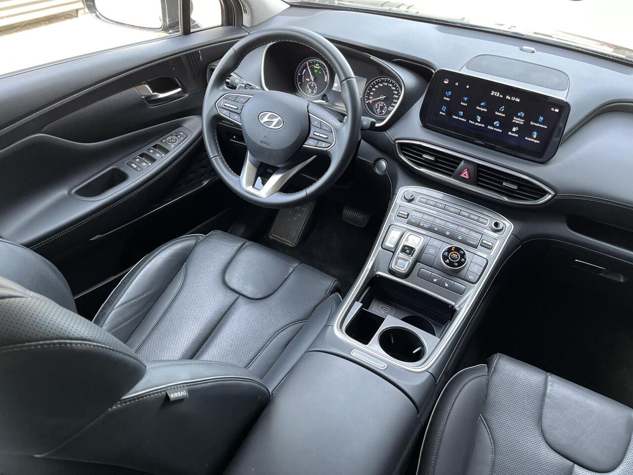 Hyundai SANTA FE Comfort Smart 1.6 T-GDI PHEV 265pk | 7-PERSOONS | LEDEREN BEKLEDING | NAVI | APPLE CARPLAY / ANDROID AUTO |