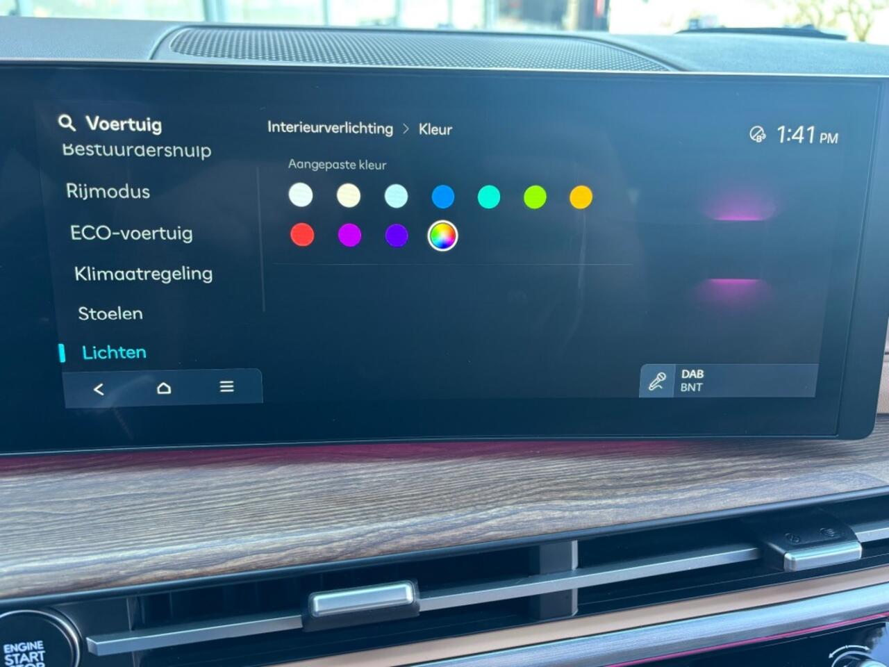 Hyundai SANTA FE 1.6 T-GDI PHEV 7 stoelen . AUT. LEER 360CAMERA STOEL KOEL/VERWARM HEAD UP LED