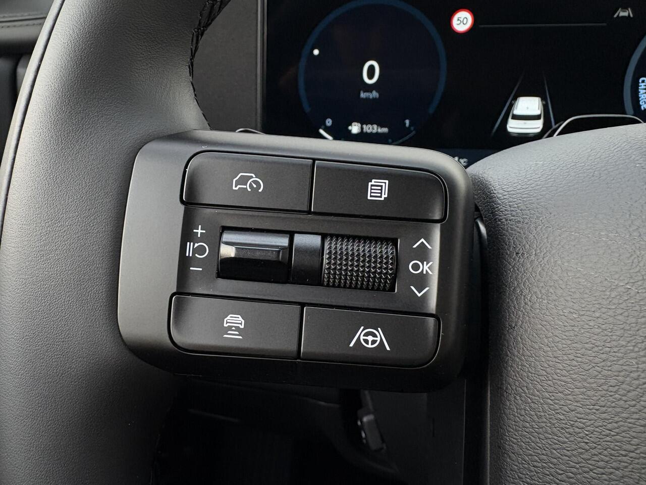 Hyundai SANTA FE 1.6 T-GDI PHEV Black Line 4WD 7p. / Apple Carplay/Android Auto / Stoel verkoeling/verwarming / Lederen bekleding / Airco / ¤ 2500,= voordeel op de nieuwprijs