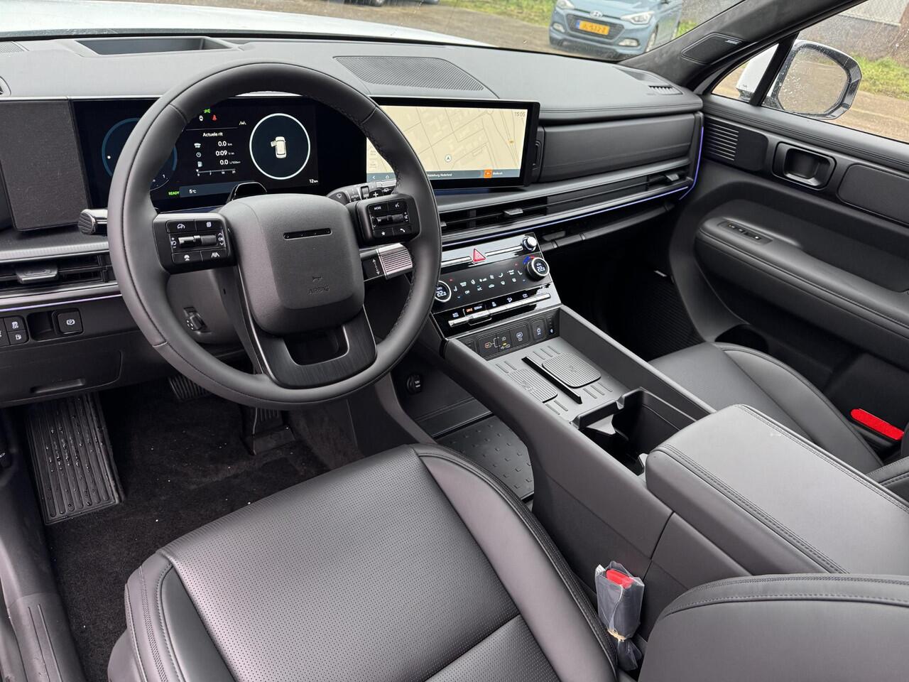 Hyundai SANTA FE 1.6 T-GDI PHEV Black Line 4WD 7p. Matte Lakkleur