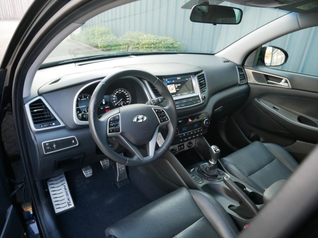 Hyundai TUCSON 1.6 T-GDI COMFORT **Clima//Navi//Lm 19//Th **