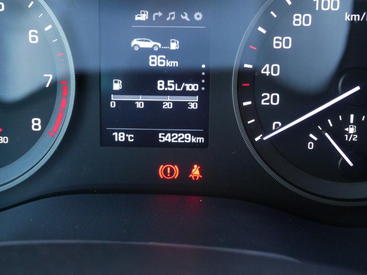 Hyundai TUCSON 1.6 T-GDI COMFORT **Clima//Navi//Lm 19//Th **