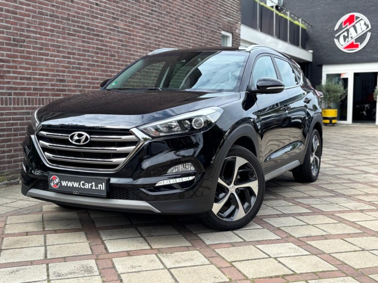 Hyundai TUCSON 1.6 T-GDI Comfort AUTOMAAT CAMERA NAVI CRUISE 177PK