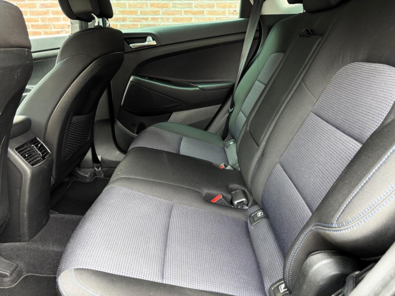 Hyundai TUCSON 1.6 T-GDI Comfort AUTOMAAT CAMERA NAVI CRUISE 177PK