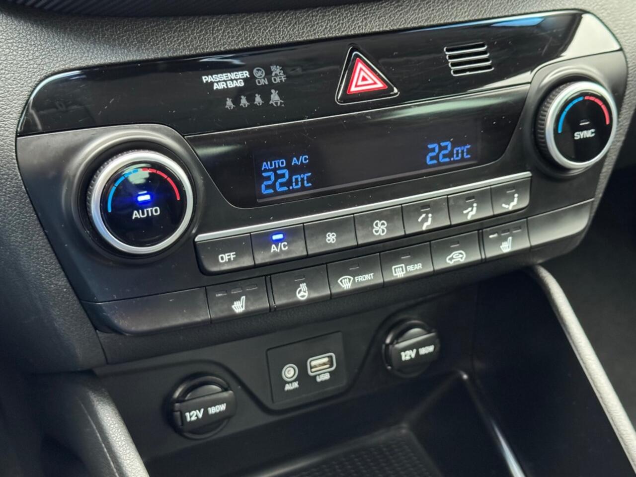 Hyundai TUCSON 1.6 GDI 132PK FACELIFT NAVI CAMERA TREKHAAK CARPLAY AIRCO LMV PDC