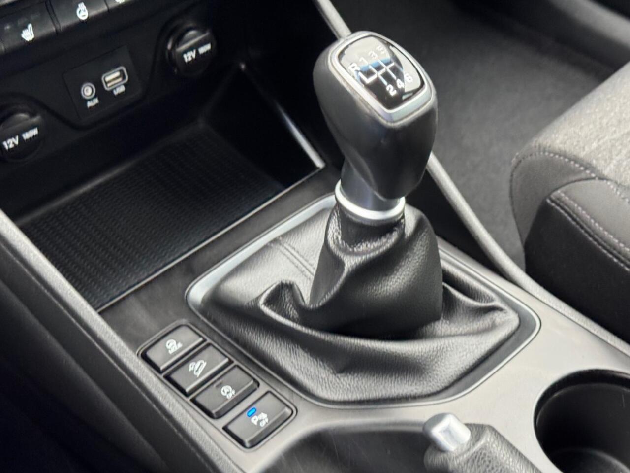 Hyundai TUCSON 1.6 GDI 132PK FACELIFT NAVI CAMERA TREKHAAK CARPLAY AIRCO LMV PDC