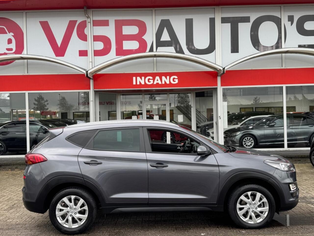 Hyundai TUCSON 1.6 GDI 132PK FACELIFT NAVI CAMERA TREKHAAK CARPLAY AIRCO LMV PDC
