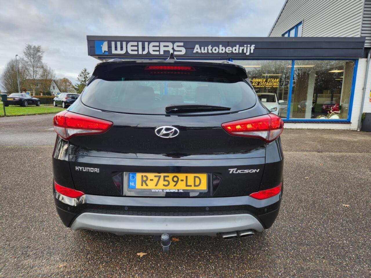 Hyundai TUCSON 1.6 T-GDI 177pk Comfort, Panoramadak, Trekhaak, Navi, Camera