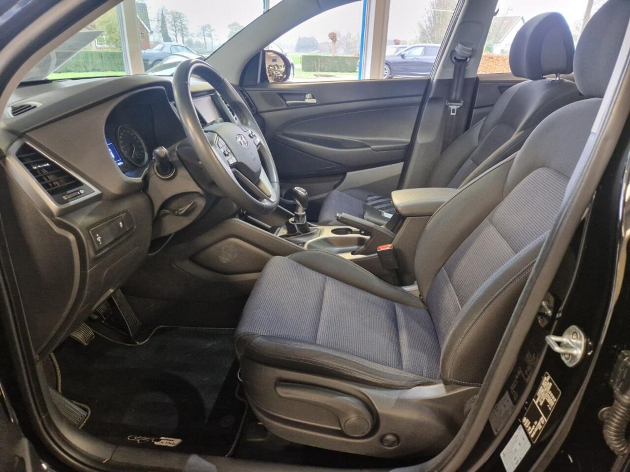 Hyundai TUCSON 1.6 T-GDI 177pk Comfort, Panoramadak, Trekhaak, Navi, Camera