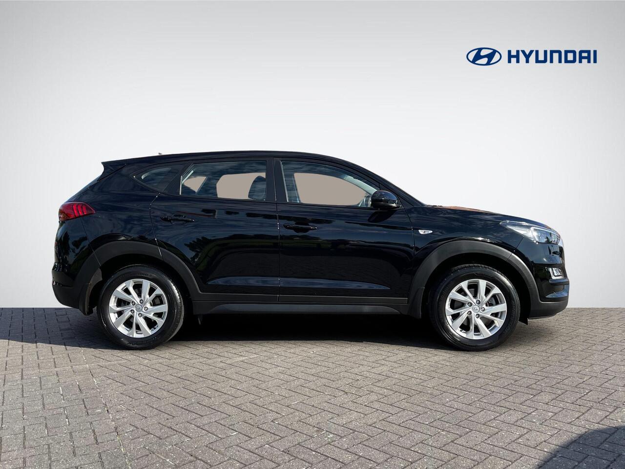 Hyundai TUCSON 1.6 GDI Comfort | Navigatie | Camera | Airco | Apple Carplay/Android Auto | Cruise Control | Rijklaarprijs!