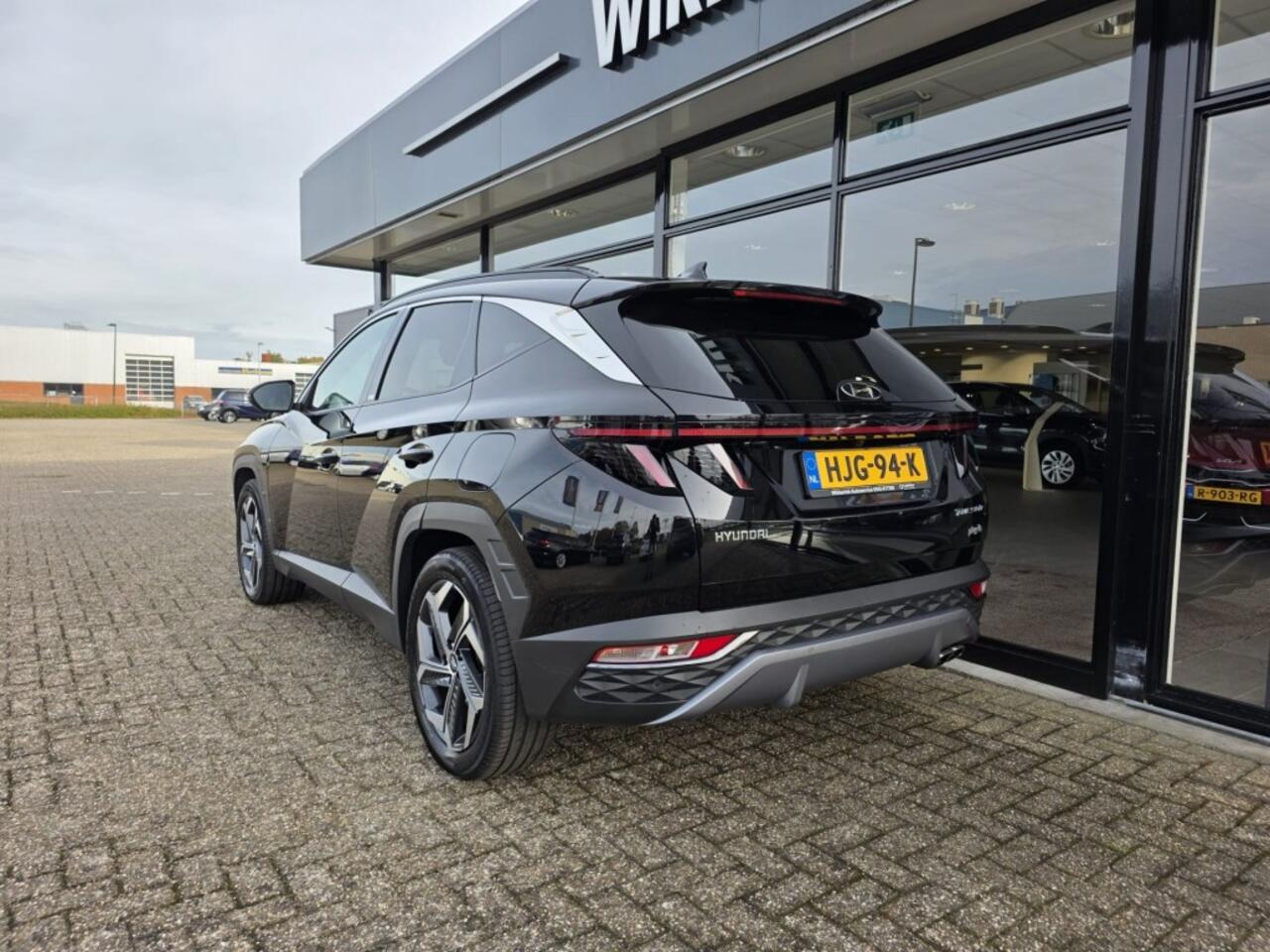 Hyundai TUCSON 1.6 T-GDI PHEV COMFORT SKY