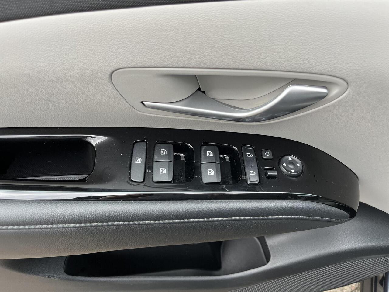 Hyundai TUCSON 1.6 T-GDI PHEV Premium Sky 4WD | All-in prijs | Leder bekleding | Panoramadak