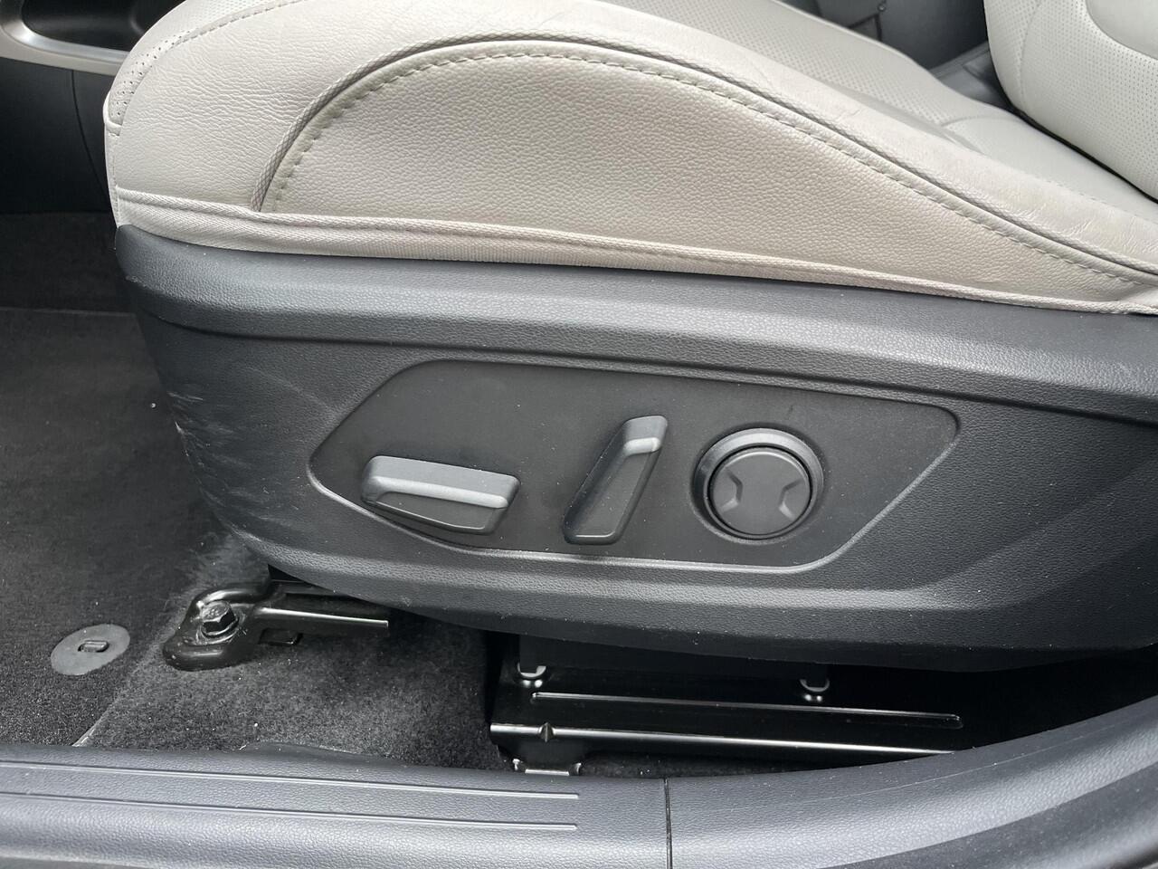 Hyundai TUCSON 1.6 T-GDI PHEV Premium Sky 4WD | All-in prijs | Leder bekleding | Panoramadak