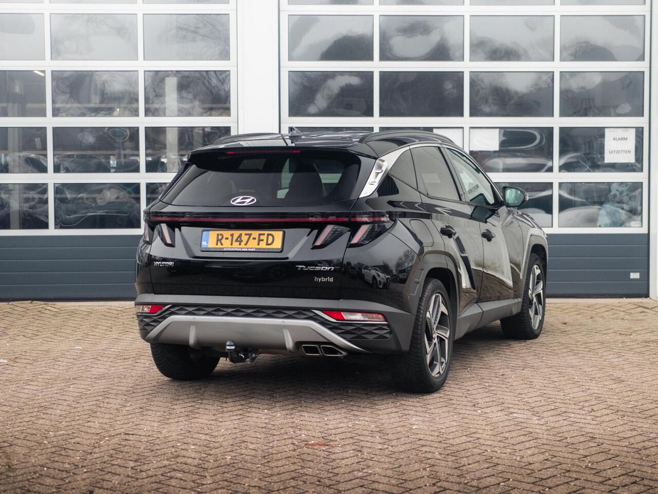 Hyundai TUCSON 1.6 T-GDI PHEV Comfort Smart 4WD l Stoel Stuurverwarming l Navigatie l Android auto en Apple Carplay l Trekhaak