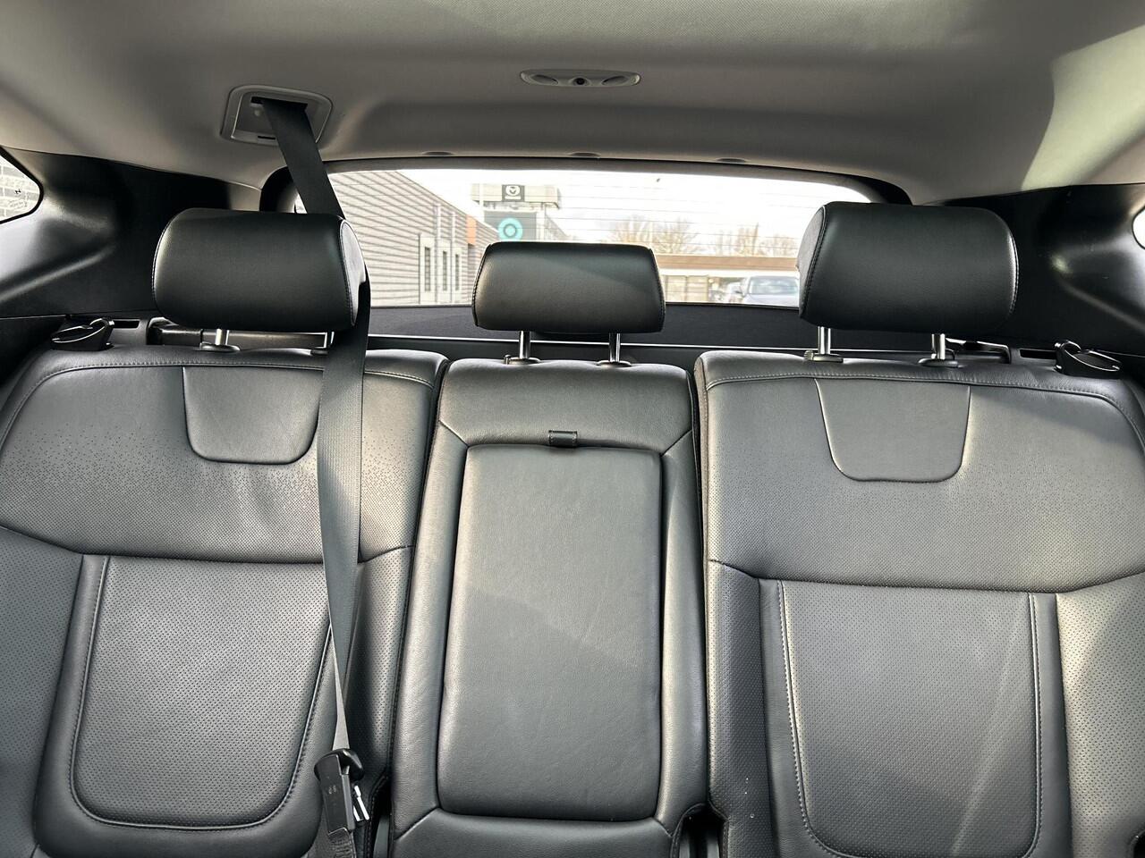 Hyundai TUCSON 1.6 T-GDI HEV Premium Sky | Stuurverwarming | Stoel verwarming/verkoeling | Elektrisch verstelbare stoelen | 360 camera | Lederen bekleding | Navigatie | Krell premium-audiosysteem