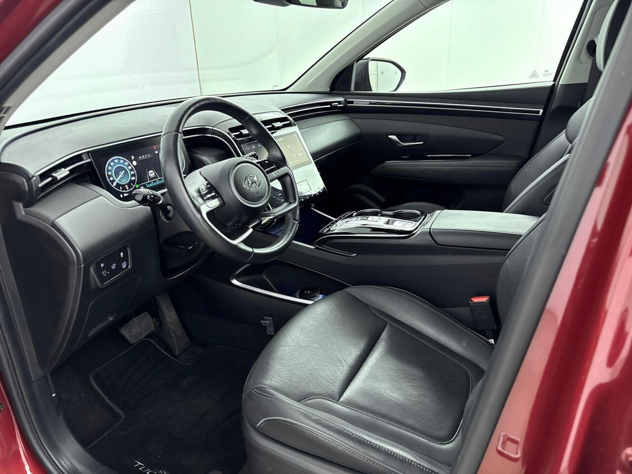 Hyundai TUCSON 1.6 T-GDI HEV Premium | Remote Parking Assistant | Apple Carplay/Android Auto | Stuur & Stoelverwarming & Ventilatie | Achteruitrij Cam. |