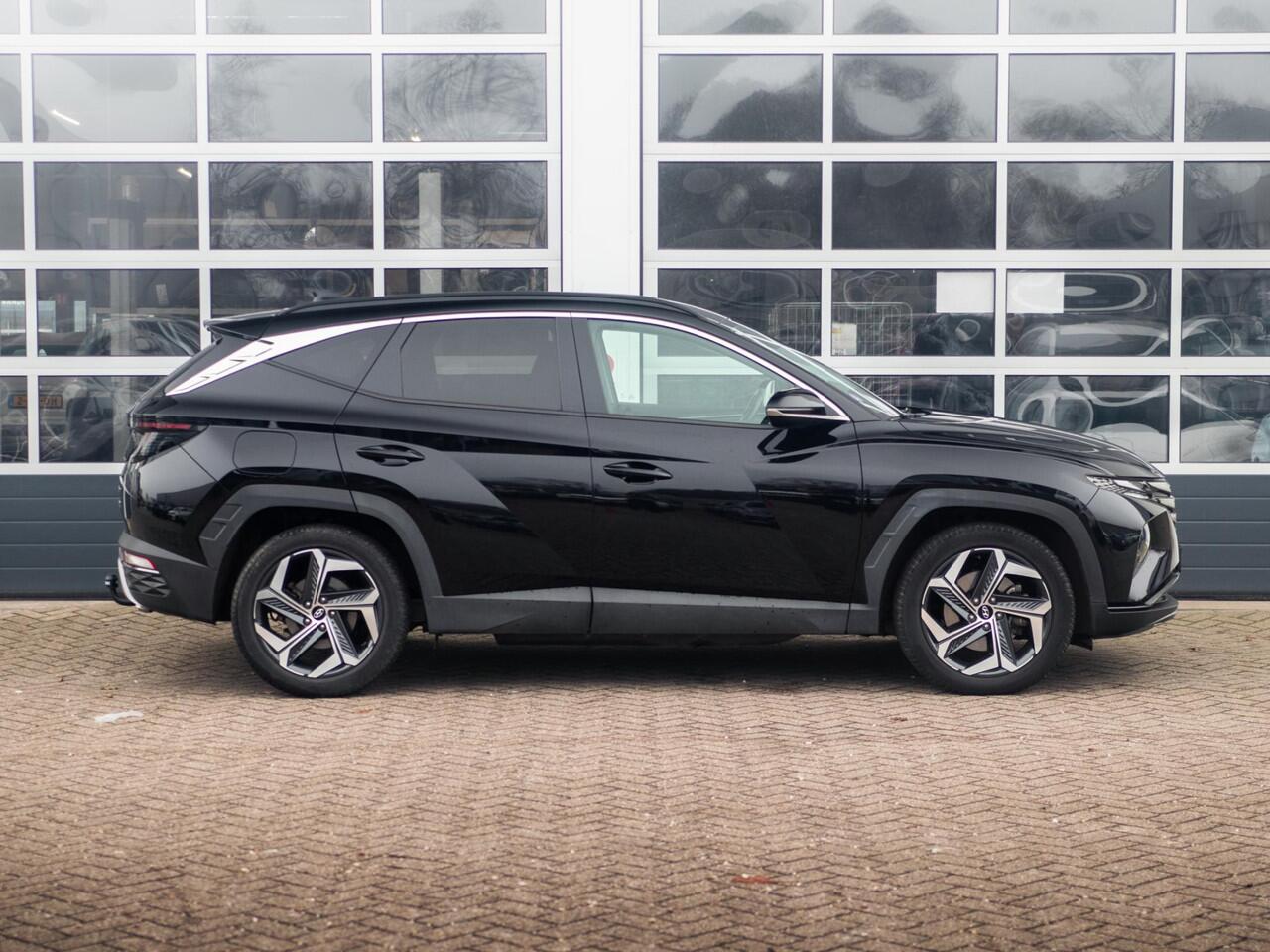 Hyundai TUCSON 1.6 T-GDI PHEV Comfort Smart 4WD l Stoel Stuurverwarming l Navigatie l Android auto en Apple Carplay l Trekhaak