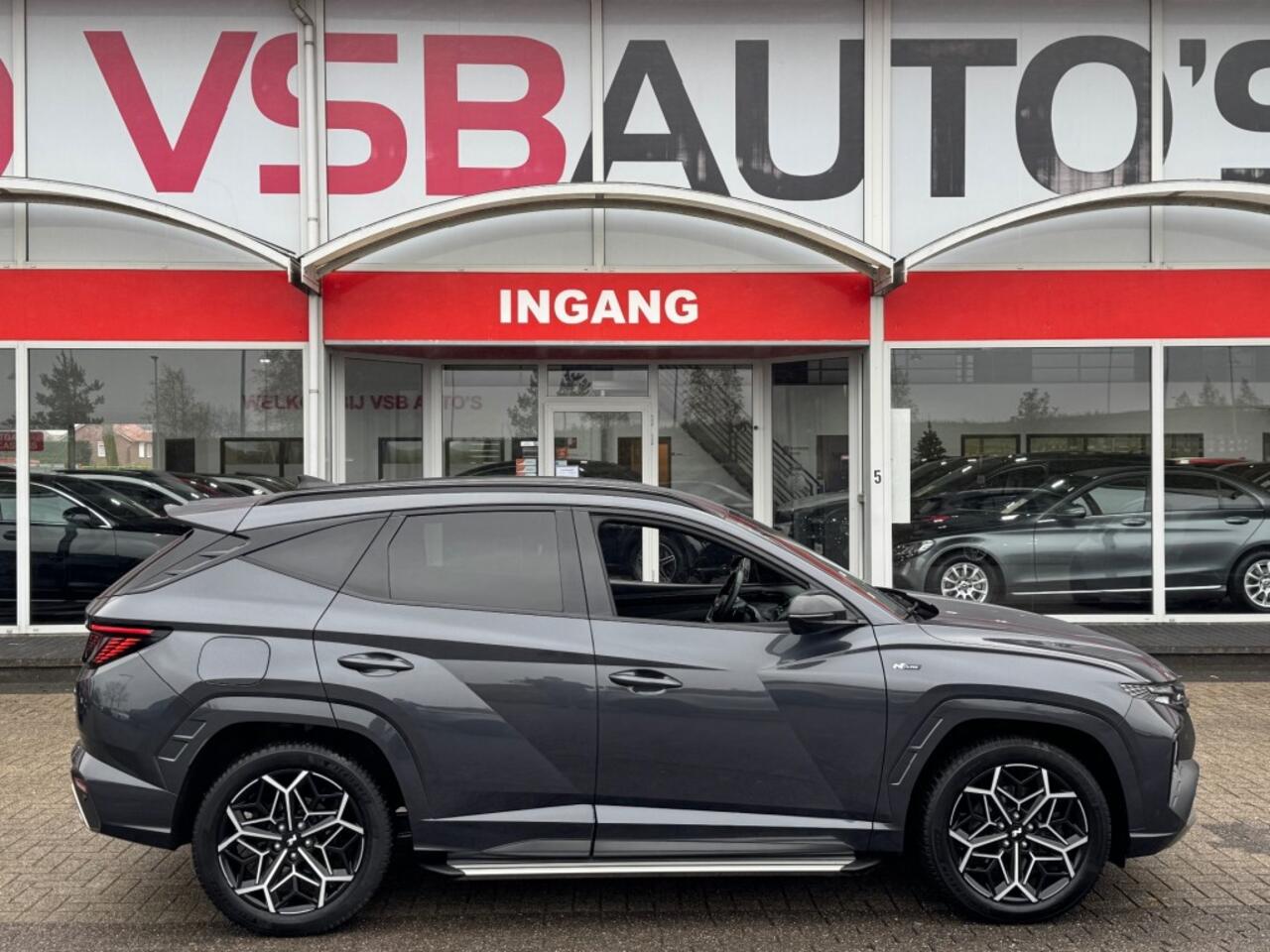 Hyundai TUCSON 1.6 T-GDI N-LINE PHEV 4WD 265PK AUT. HALF-LEER NAVI CAMERA CARPLAY