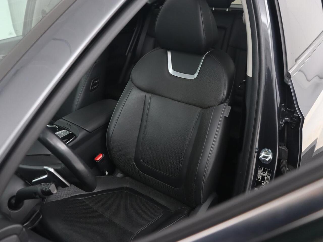 Hyundai TUCSON 1.6 T-GDI PHEV Premium Sky 4WD | Panoramadak | Stoelventilatie | Leder | 360 Camera | Adaptive cruise | Memory | Achterbankverwarming | Carplay | Full LED | Navigatie | Plug In