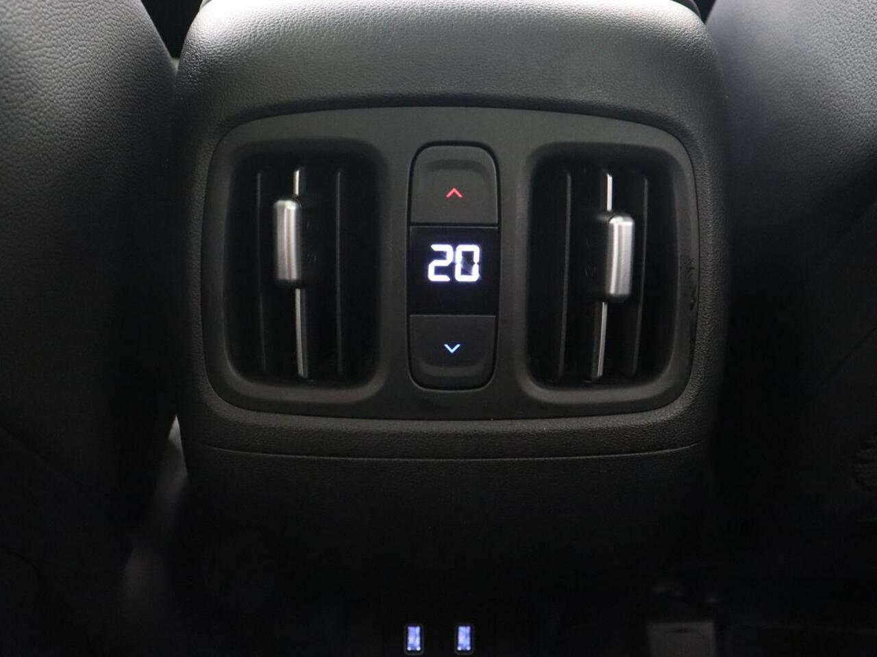 Hyundai TUCSON 1.6 T-GDI PHEV Premium Sky 4WD | Panoramadak | Stoelventilatie | Leder | 360 Camera | Krell Audio | Adaptive cruise | Achterbankverwarming | Carplay | Memory | Plug In