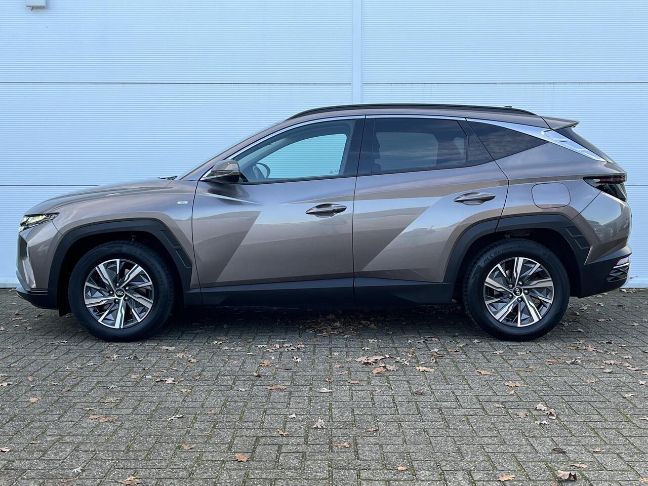 Hyundai TUCSON 1.6 T-GDI MHEV Comfort Smart / airco (automatisch) / Apple Carplay/Android Auto / cruise control adaptief met Stop&Go / trekhaak ( 1650 kg )