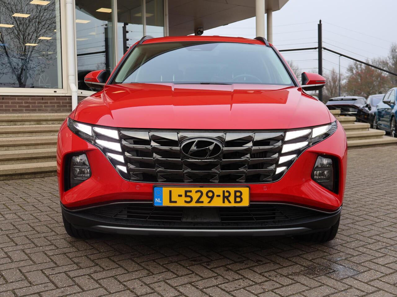 Hyundai TUCSON 1.6 T-GDI PHEV 265 PK AUT. 4WD + TREKHAAK | CAMERA | 19 INCH | ADAPTIVE CRUISE | STOELVERW. | CARPLAY