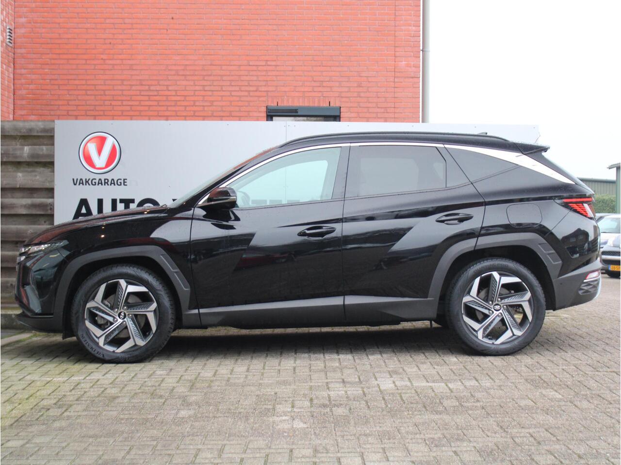 Hyundai TUCSON 1.6 T-GDI HEV Premium Parkeersensoren Voor en Achter, Stoel-verwarming/ventilatie, Cruise Control Adaptief