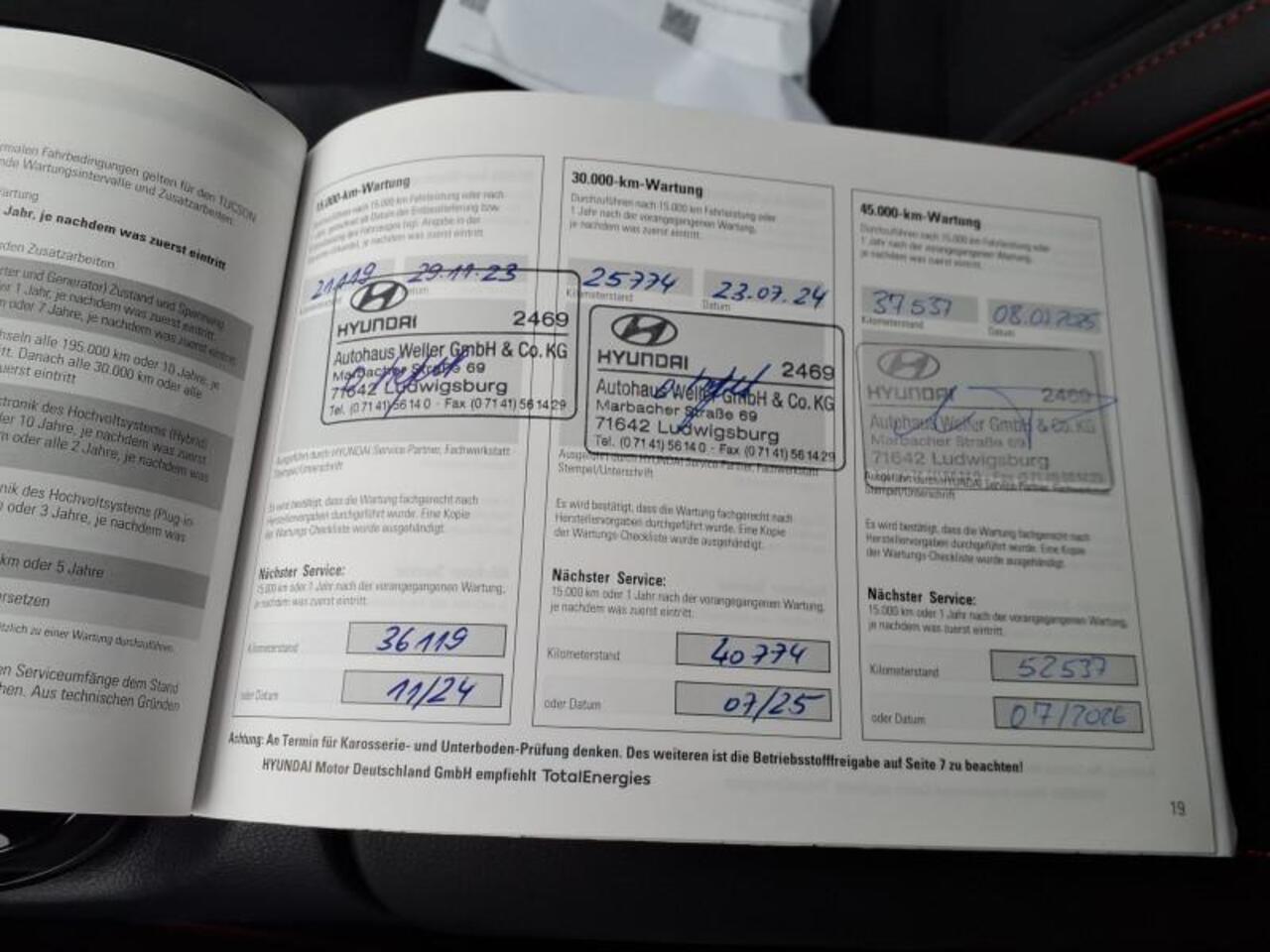 Hyundai TUCSON 1.6 T-GDI PHEV N Line Sky 4WD / Dealer onderhouden / Glazen schuif- en kanteldak / Stuur-, stoel- en achterbankverwarming / Trekgewicht 1350 kg / Stoelventilatie / Adaptief CC /