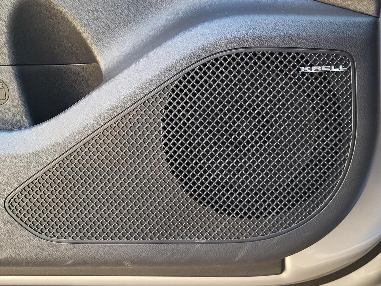 Hyundai TUCSON 1.6 T-GDI PHEV Premium Sky 4WD Automaat / Dealer onderhouden / Trekgewicht 1.350 kg / Panoramadak / 360° camera / Krell Audio / Stuur,- achterbank,- en voorstoelverwarming / Geventileerde voorstoelen / Android Auto / Apple Carplay