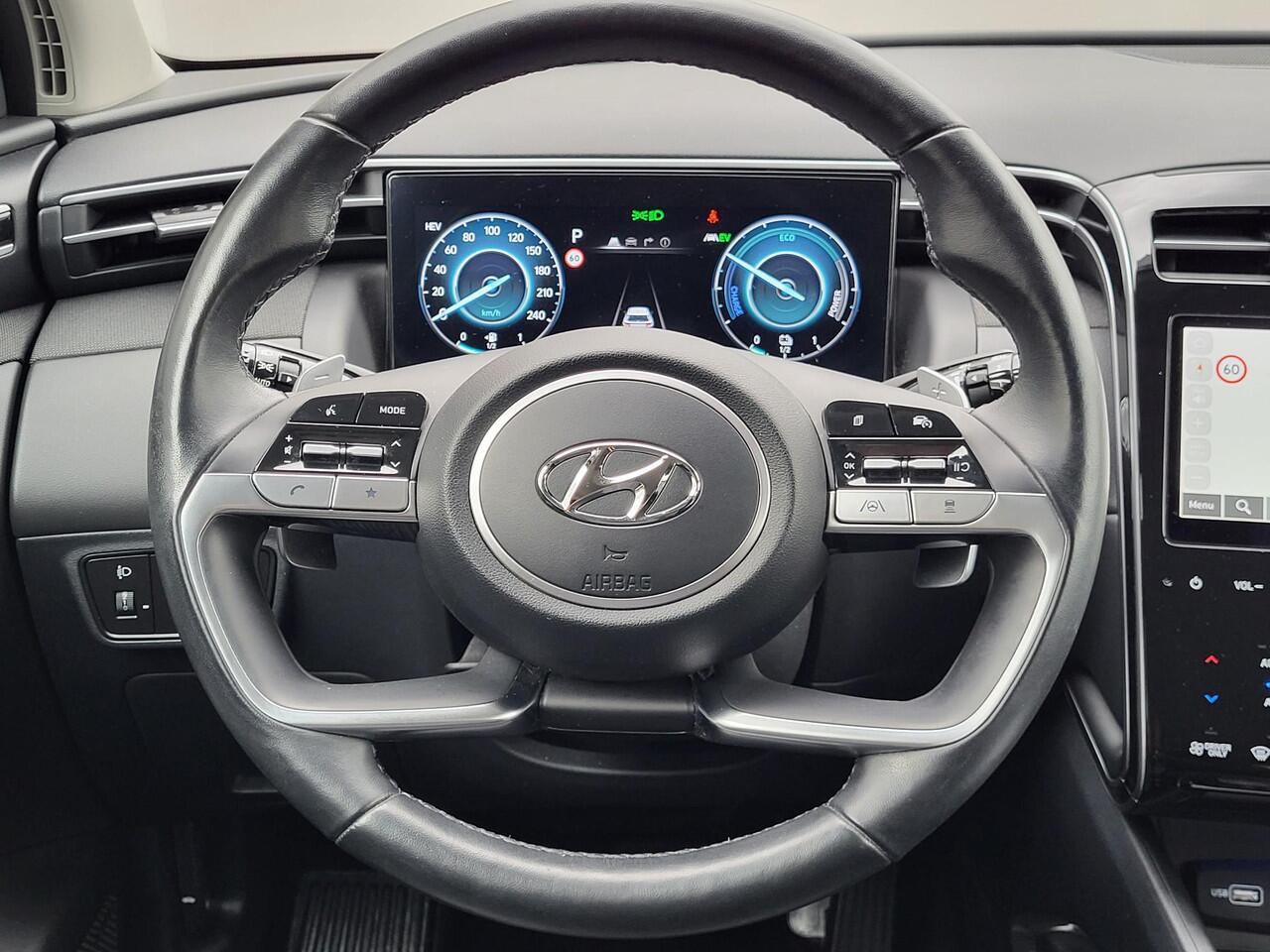 Hyundai TUCSON 1.6 T-GDI PHEV Premium Sky 4WD Automaat / Dealer onderhouden / Afneembare trekhaak (1.350 kg) / Panoramadak / 360° camera / Krell Audio / Stuur,- achterbank,- en voorstoelverwarming / Geventileerde voorstoelen / Android Auto / Apple Carplay