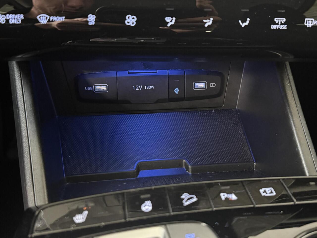 Hyundai TUCSON 1.6 T-GDI PHEV Comfort Smart 4WD | Navigatie | Camera | Cruise control adaptief | Stoel + stuurverwarming |