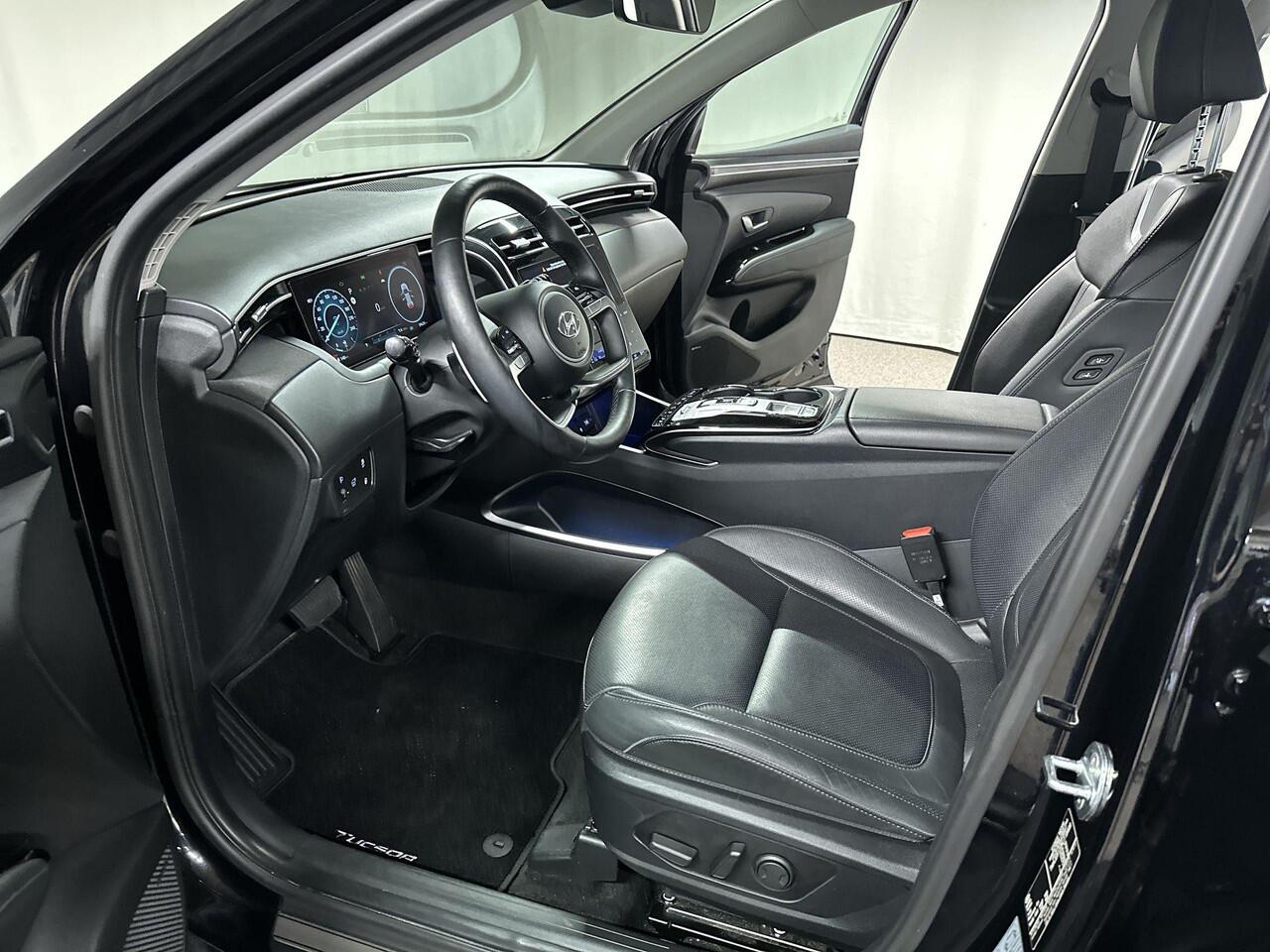 Hyundai TUCSON 1.6 T-GDI PHEV Premium 4WD Automaat | Trekhaak | Leder | Memory