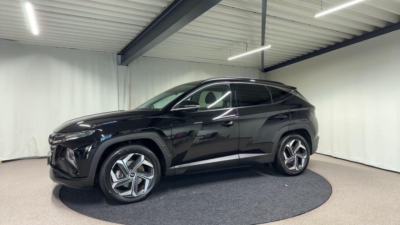 Hyundai TUCSON 1.6 T-GDI PHEV Premium 4WD Automaat | Trekhaak | Leder | Memory