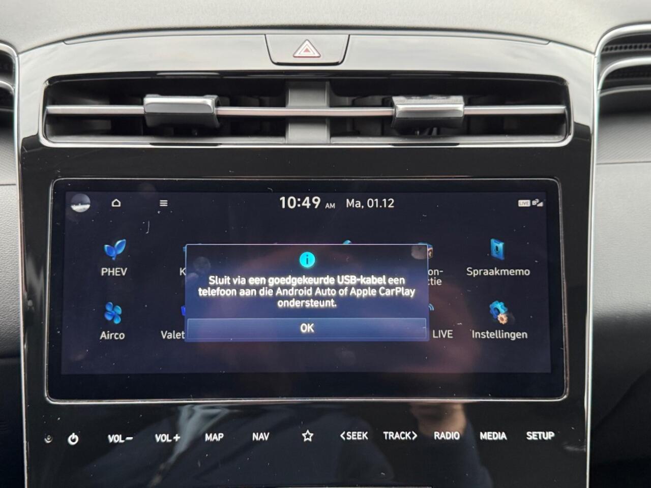 Hyundai TUCSON 1.6 TGDI PLUG-IN HYBRIDE 265PK AUT. NAVI CAMERA CARPLAY LED