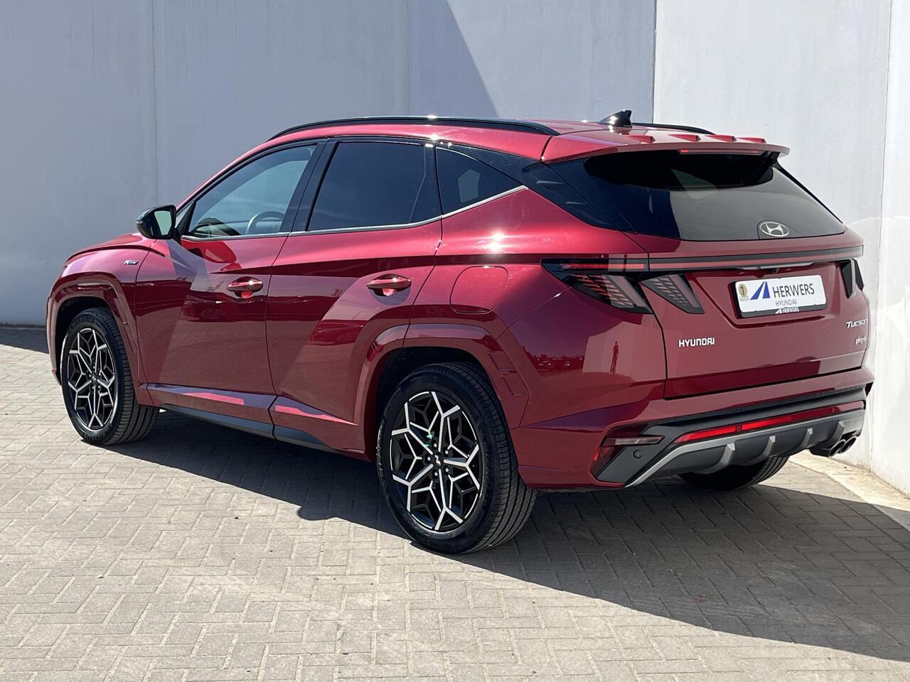 Hyundai TUCSON 1.6 T-GDI PHEV N Line Ed. 4WD Automaat / Dealer Onderhouden / Achteruitrij Camera / Stuur- en Stoelverwarming / Apple Carplay & Android Auto / Keyless Entry & Start / Navigatie full map / Adaptieve cruise control / Elektrische achterklep / Ski-luik / Kre