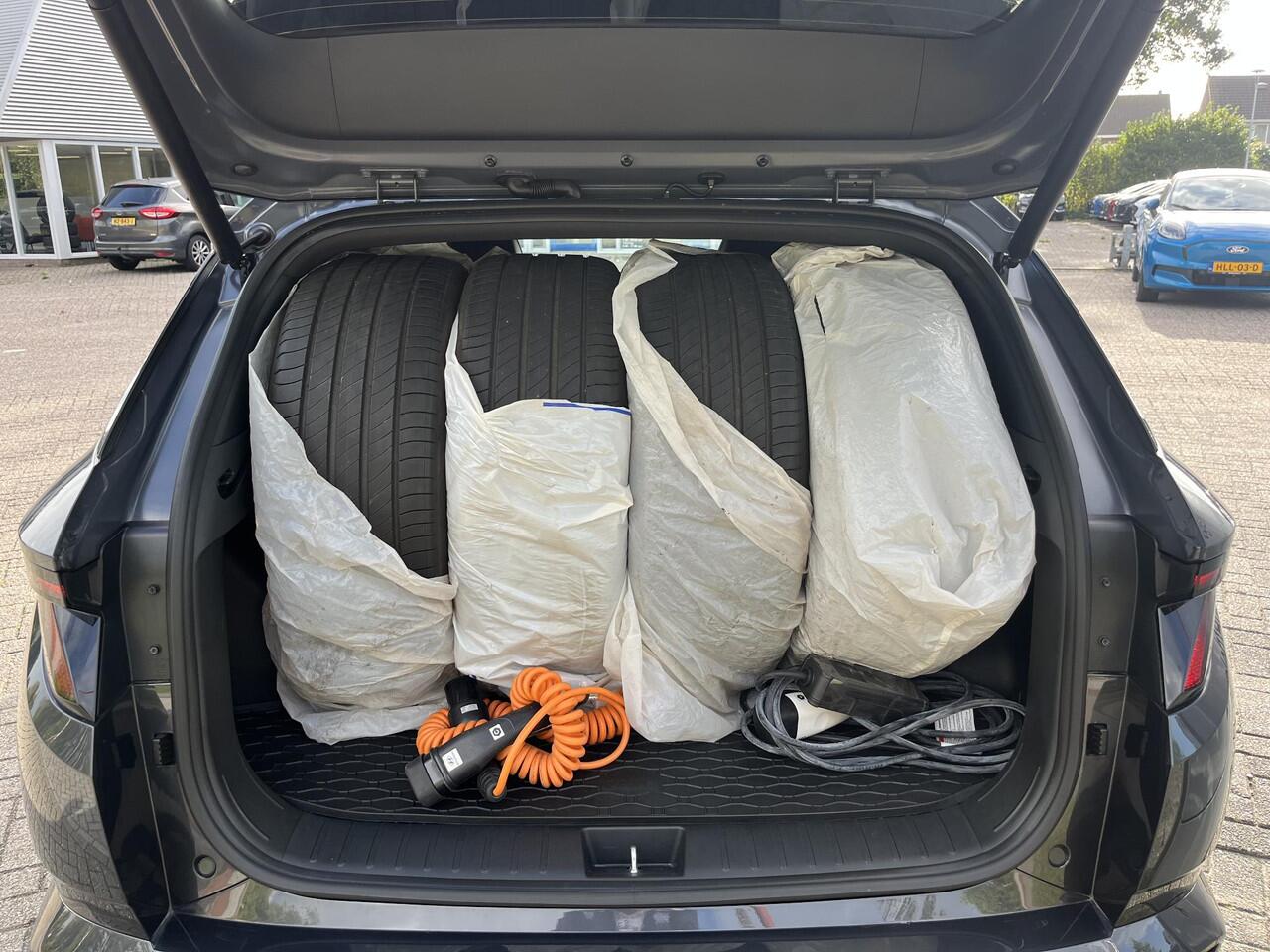 Hyundai TUCSON 1.6 T-GDI PHEV N Line 4WD | Afneembare trekhaak | Stoelverwarming | Achteruitrijcamera