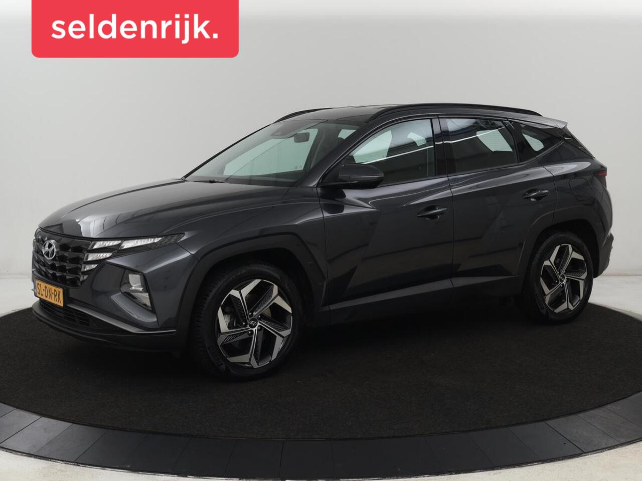 Hyundai TUCSON 1.6 T-GDI PHEV Comfort 4WD | Trekhaak | Carplay | Adaptive cruise | Camera | Climate control | Navigatie | Digital Cockpit | Plug In