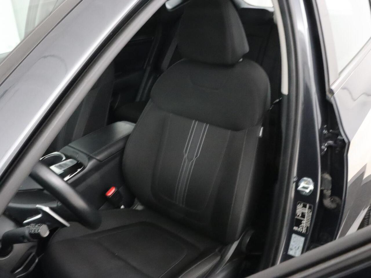 Hyundai TUCSON 1.6 T-GDI PHEV Comfort 4WD | Trekhaak | Carplay | Adaptive cruise | Camera | Climate control | Navigatie | Digital Cockpit | Plug In
