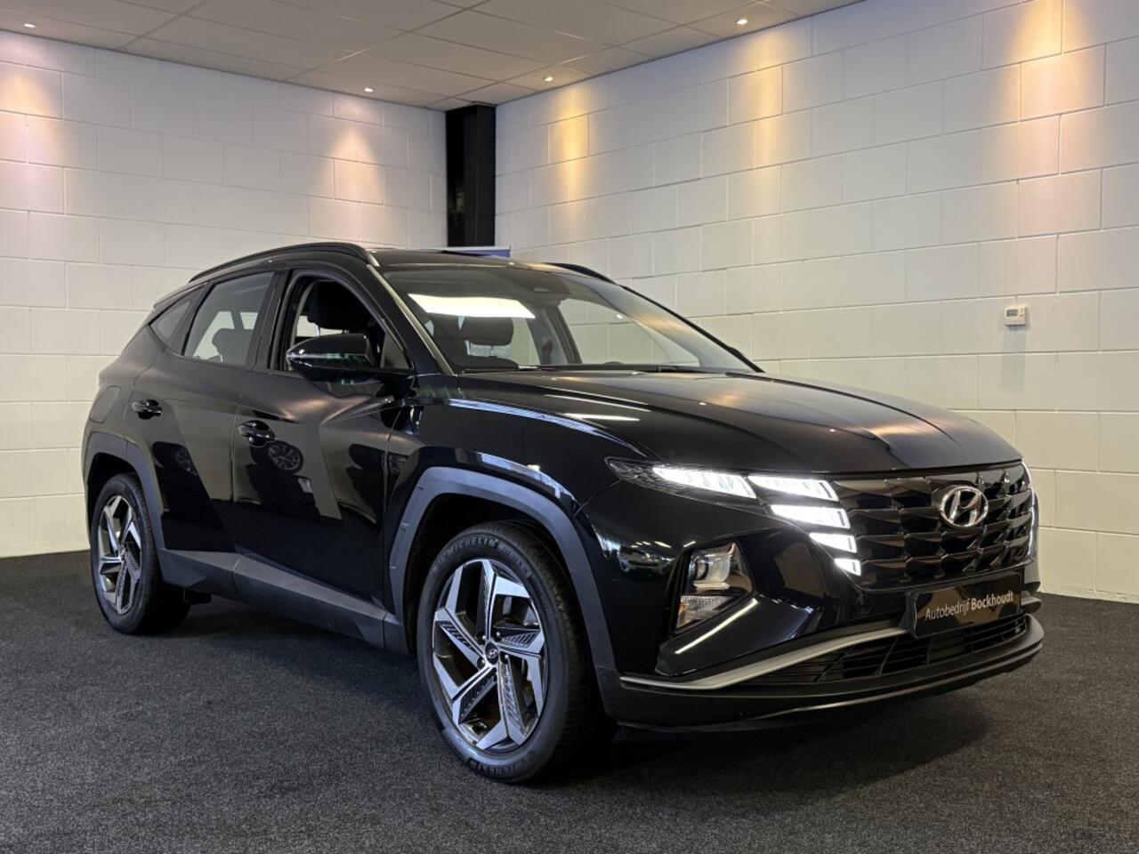 Hyundai TUCSON 1.6 T-GDI PHEV Comfort | Navigatie | Camera